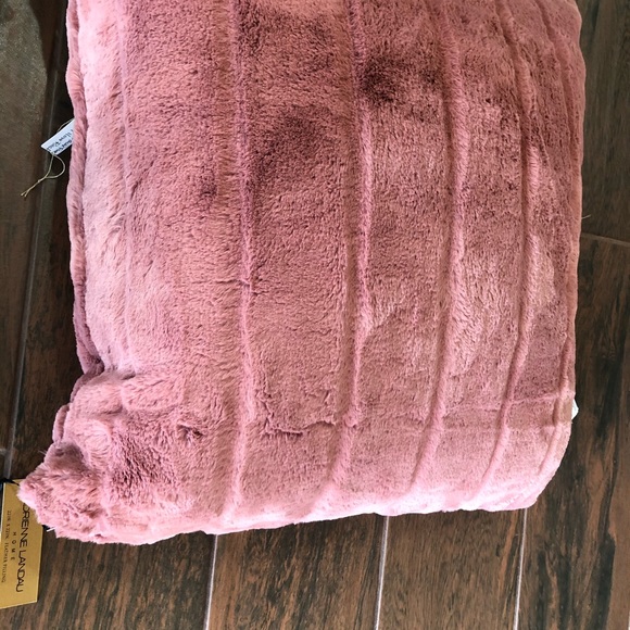 Adrienne Landau pink fur pillow NWT - Picture 3 of 3